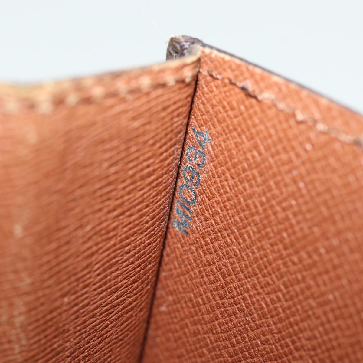LOUIS VUITTON Monogram Serviette Conseiller Briefcase M53331 LV 76500
