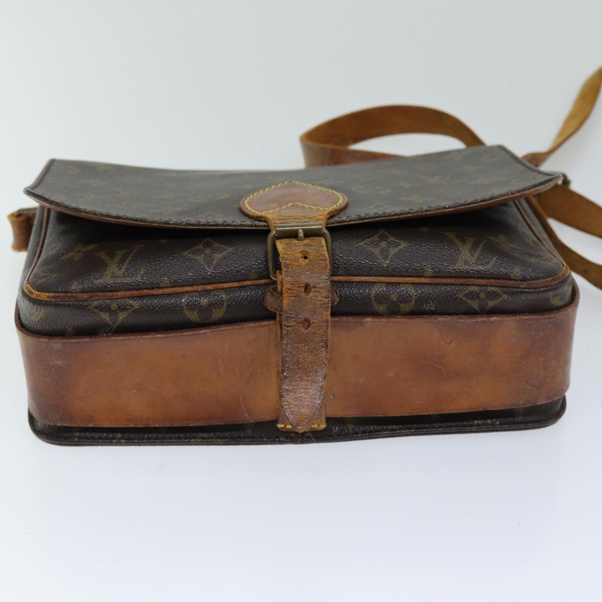 LOUIS VUITTON Monogram Cartouchiere GM Shoulder Bag M51252 LV 76539