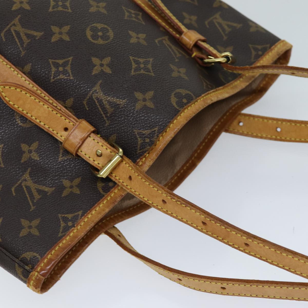 LOUIS VUITTON Monogram Bucket GM Shoulder Bag M42236 LV 76556