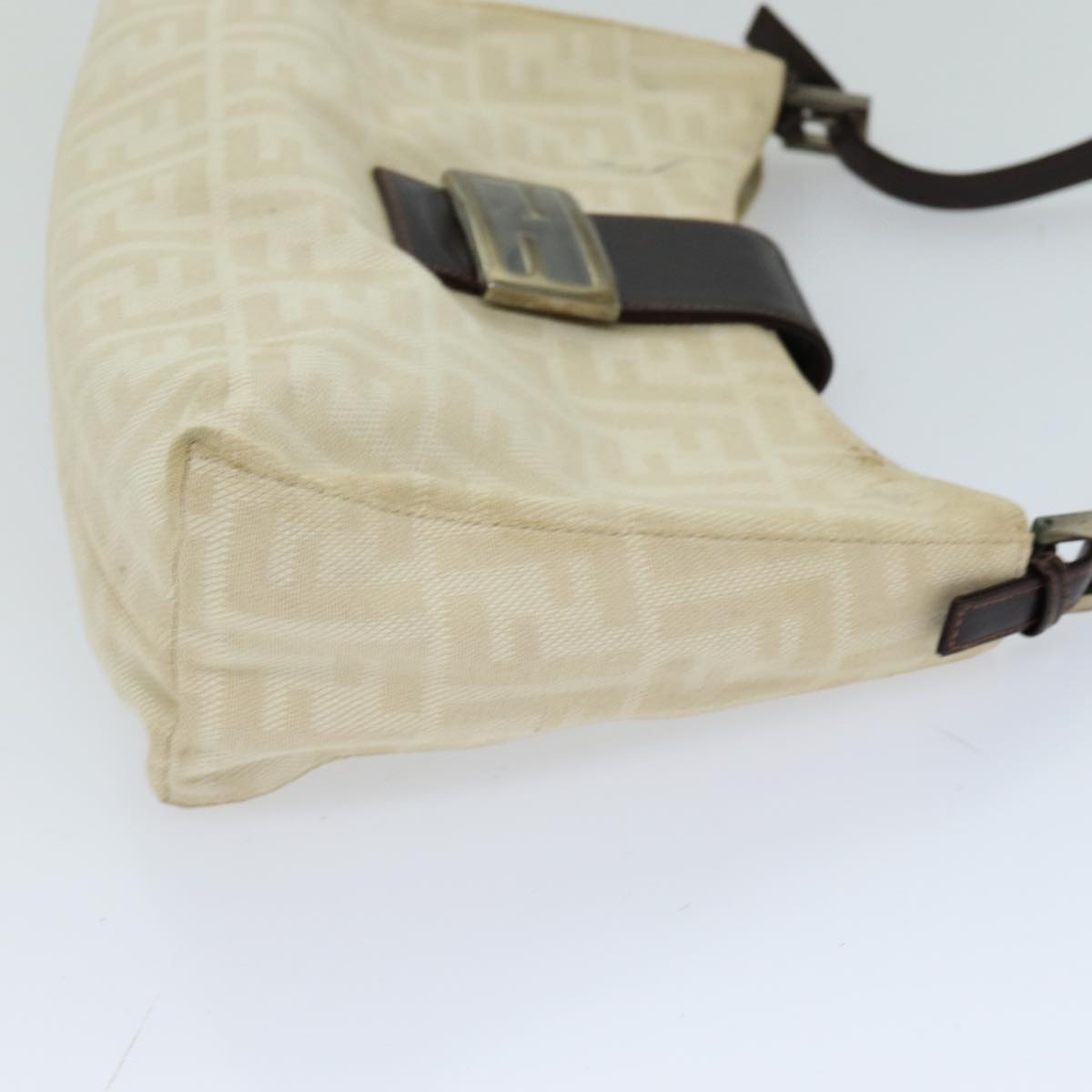 Luxury Fendi Zucca Canvas Mamma Baguette Shoulder Bag Beige76561