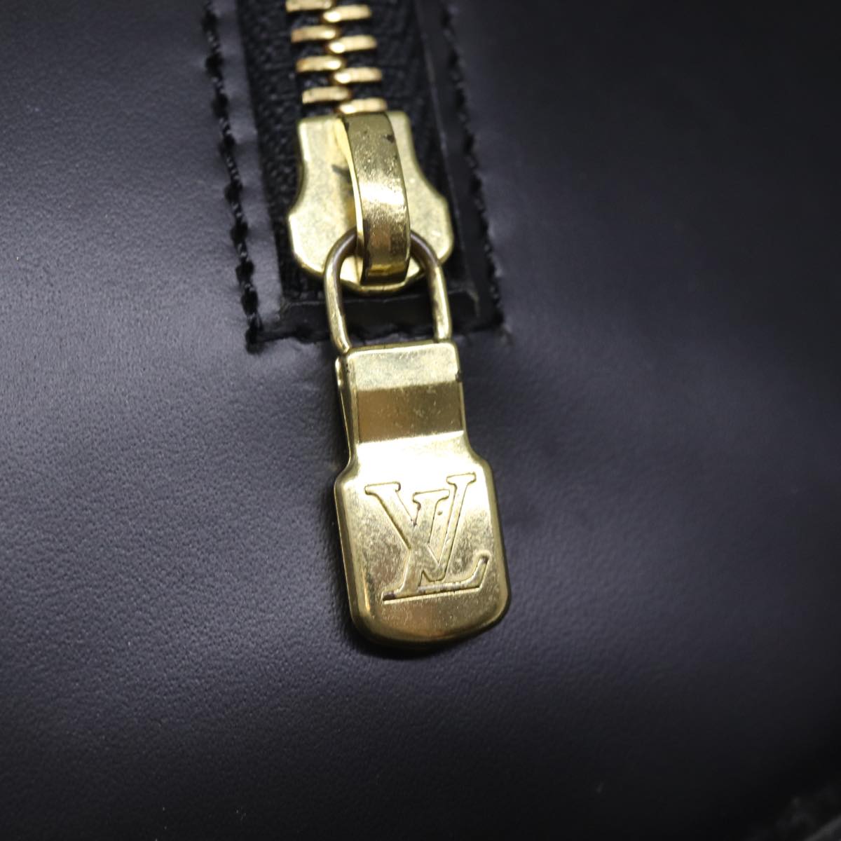 LOUIS VUITTON Epi Soufflot Hand Bag Black M52222 LV 76606