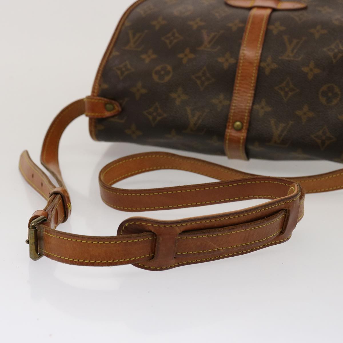 LOUIS VUITTON Monogram Saumur 30 Shoulder Bag M42256 LV 76686