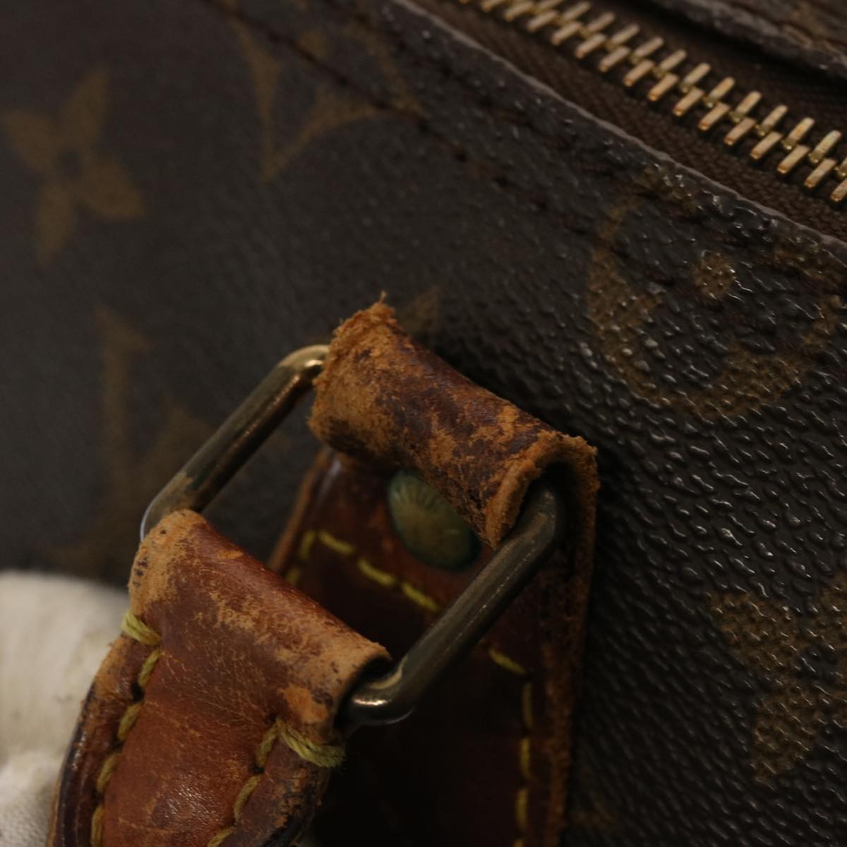 LOUIS VUITTON Monogram Speedy 25 Hand Bag M41528 LV 76709