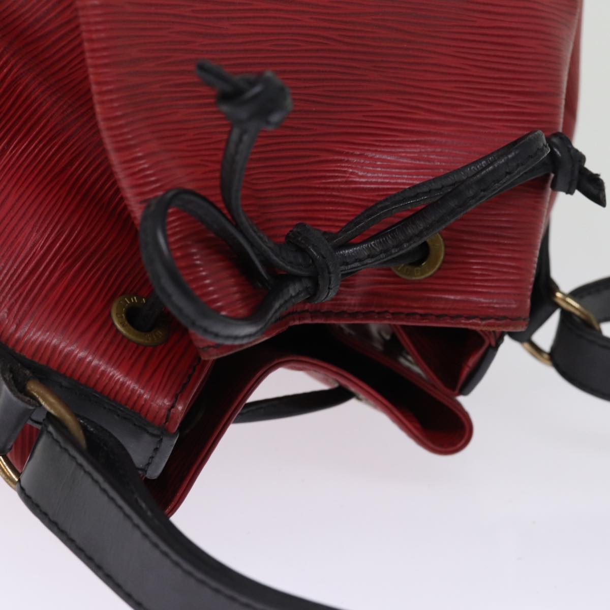 LOUIS VUITTON Epi Petit Noe Shoulder Bag Bicolor Black Red M44172 LV 76862