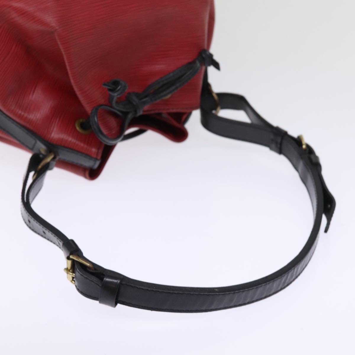 LOUIS VUITTON Epi Petit Noe Shoulder Bag Bicolor Black Red M44172 LV 76862