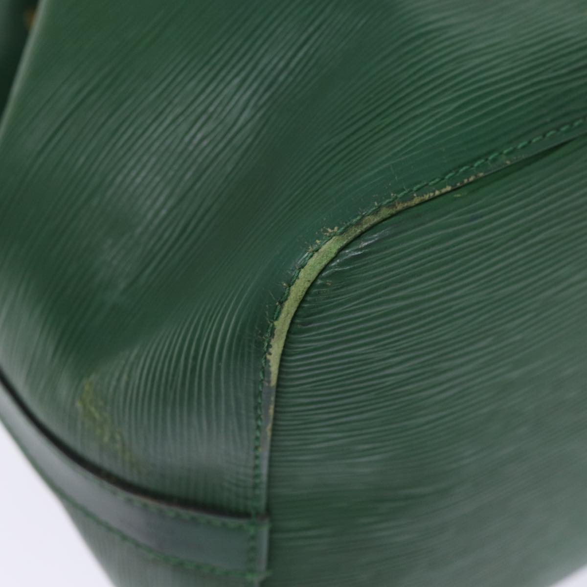 LOUIS VUITTON Epi Petit Noe Shoulder Bag Green M44104 LV 76937