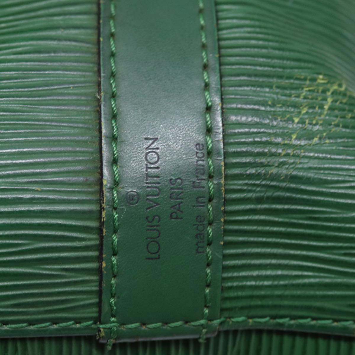 LOUIS VUITTON Epi Petit Noe Shoulder Bag Green M44104 LV 76937