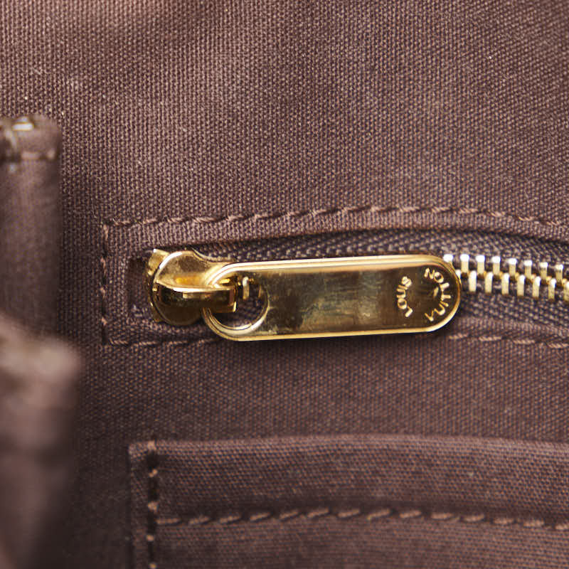 Louis Vuitton Monogram Vernis Vermont Avenue Chain Shelter Bag M91279 Amarant Pearl Patent Leather  Louis Vuitton
