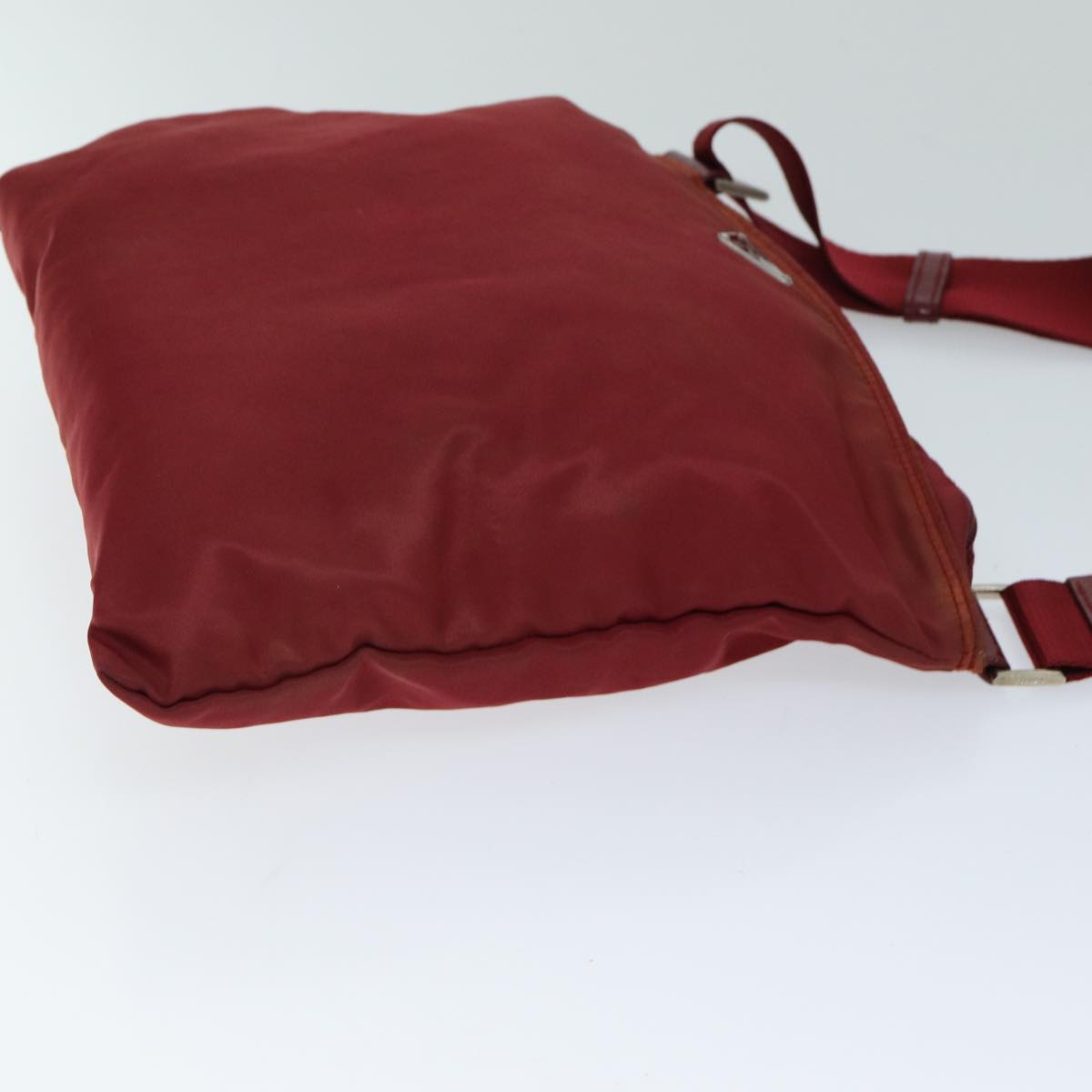 Luxury PradaShoulder Bag Nylon Red 77080