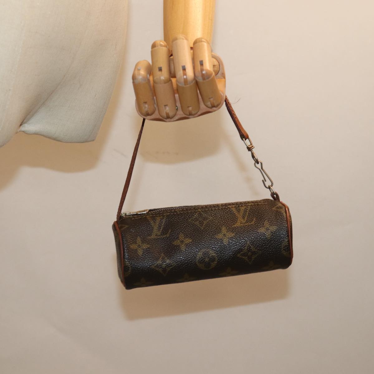 LOUIS VUITTON Monogram Papillon Pouch LV 77135