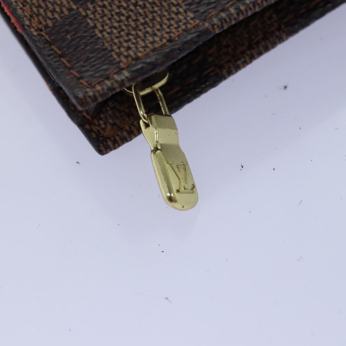 LOUIS VUITTON Damier Ebene Marais Pouch LV 77159