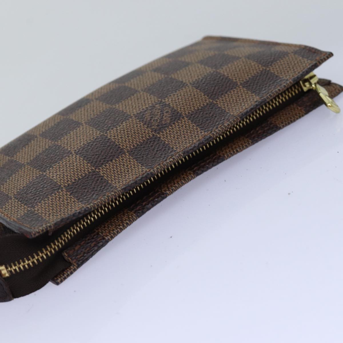 LOUIS VUITTON Damier Ebene Marais Pouch LV 77159