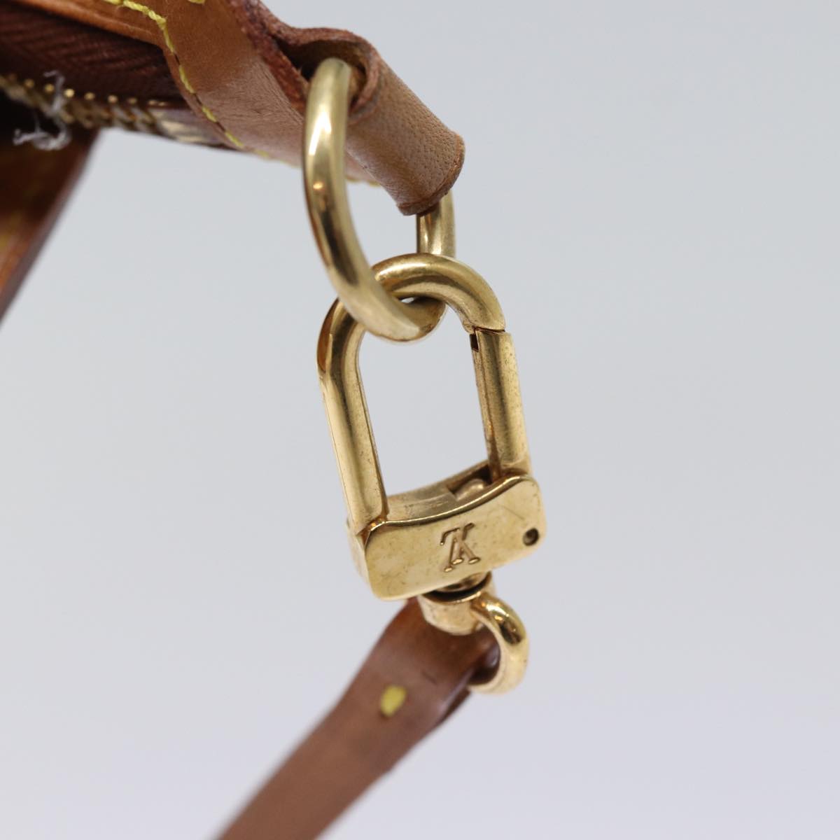 LOUIS VUITTON Nomad Cabas Ambre PM Pouch Leather Beige M92502 LV 77251