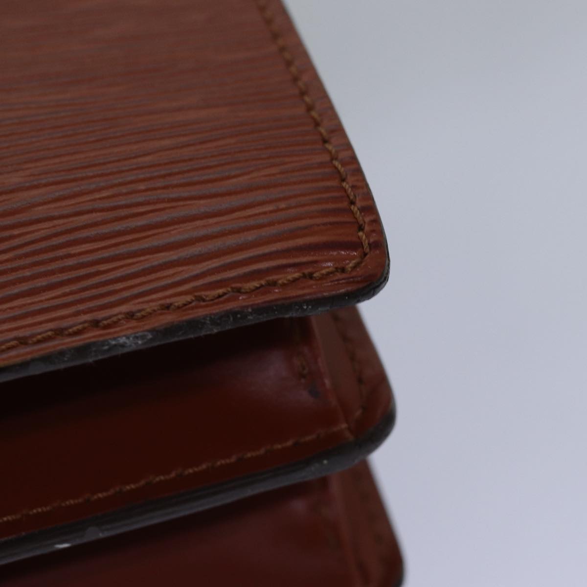 LOUIS VUITTON Epi Angian Clutch Bag Brown M52113 LV 77265