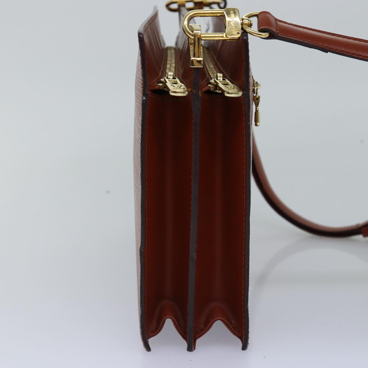 LOUIS VUITTON Epi Angian Clutch Bag Brown M52113 LV 77265