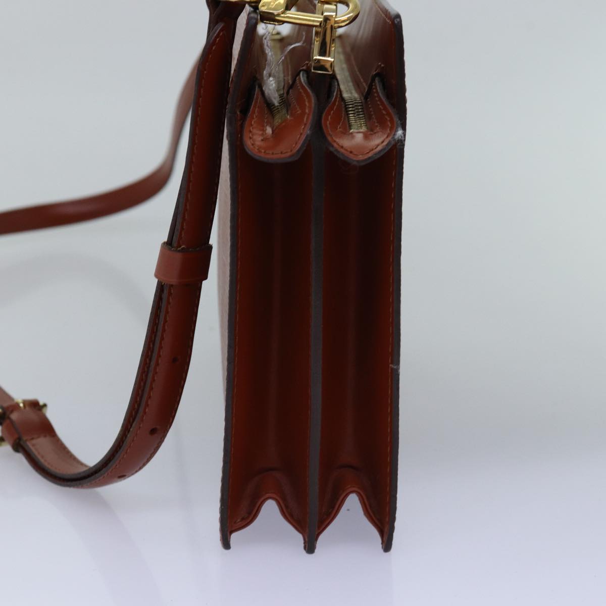 LOUIS VUITTON Epi Angian Clutch Bag Brown M52113 LV 77265
