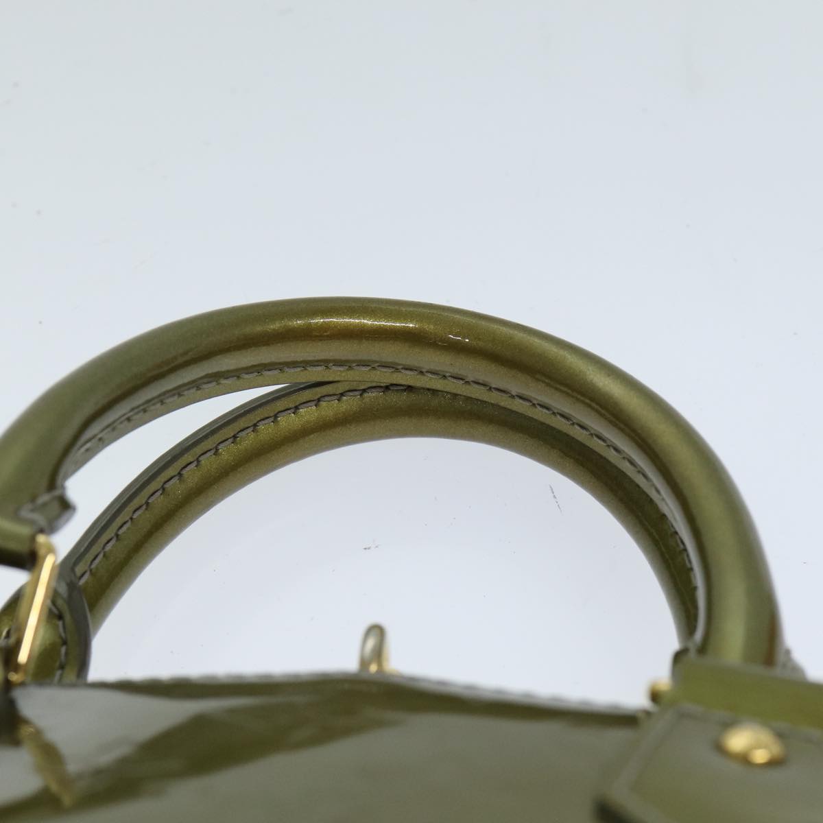 LOUIS VUITTON Monogram Vernis Alma PM Hand Bag Veil Olive M91582 LV 77311