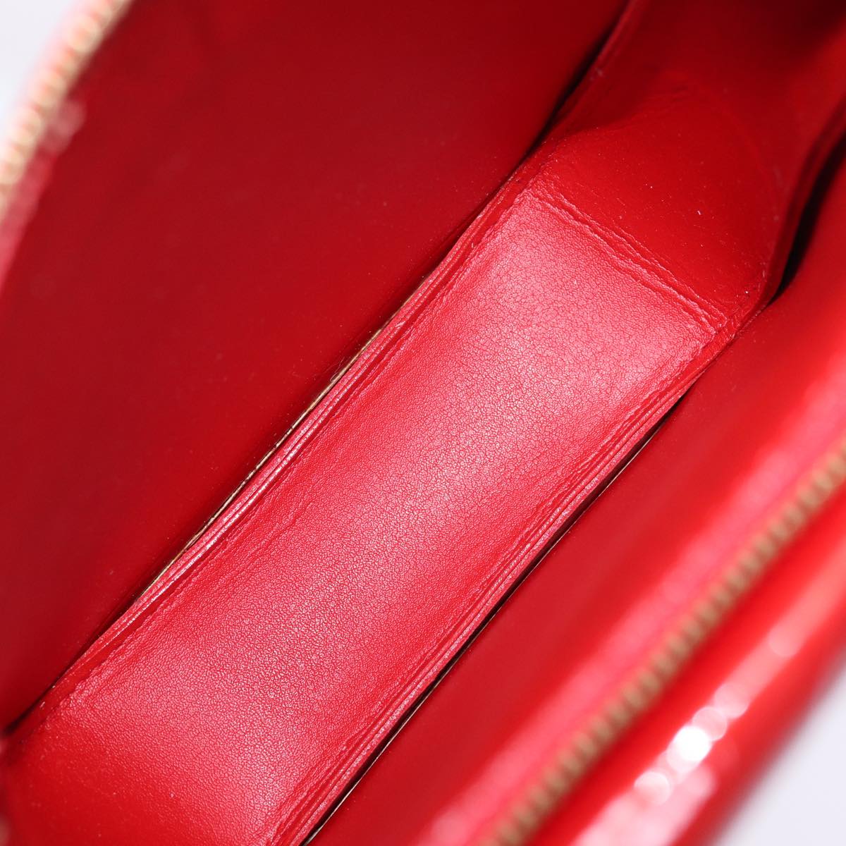 LOUIS VUITTON Monogram Vernis Motto Accessory Pouch Red M91137 LV 77464