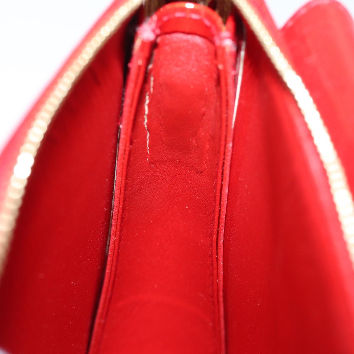 LOUIS VUITTON Monogram Vernis Motto Accessory Pouch Red M91137 LV 77464