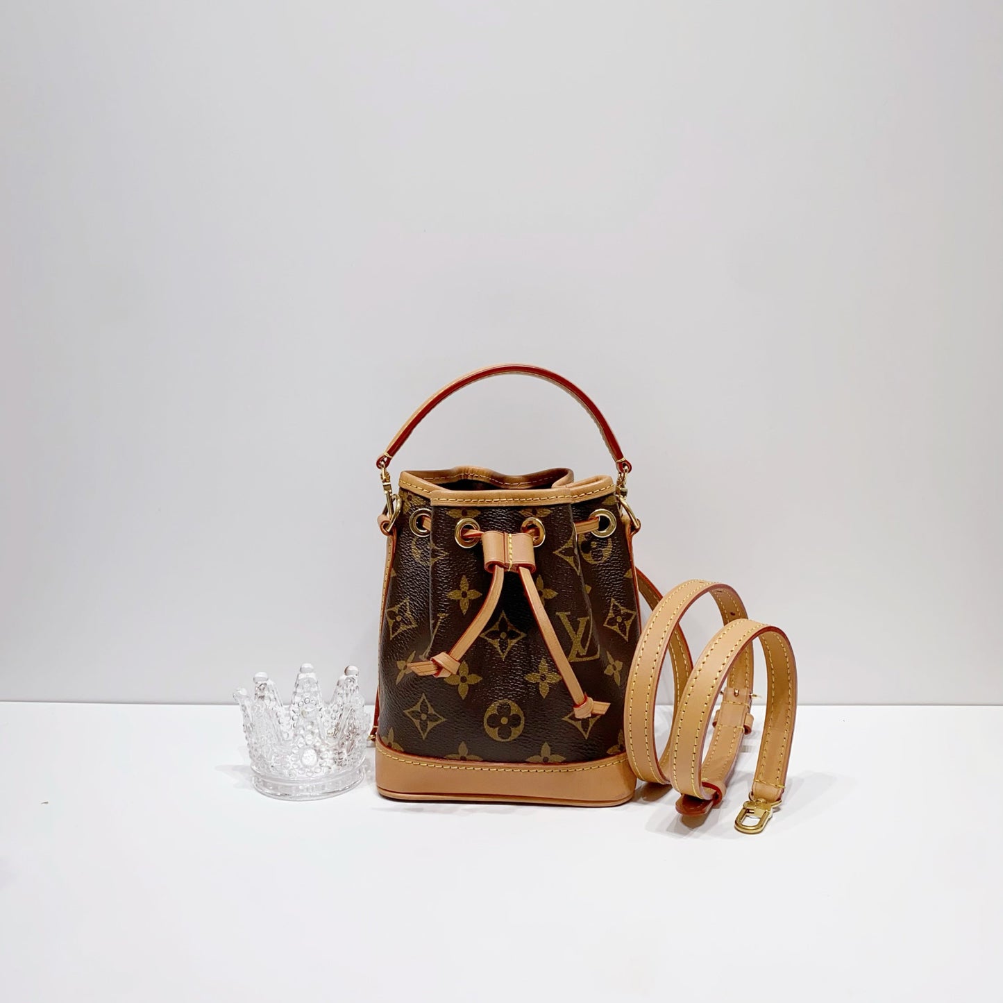 No.4250-Louis Vuitton Nano Noe