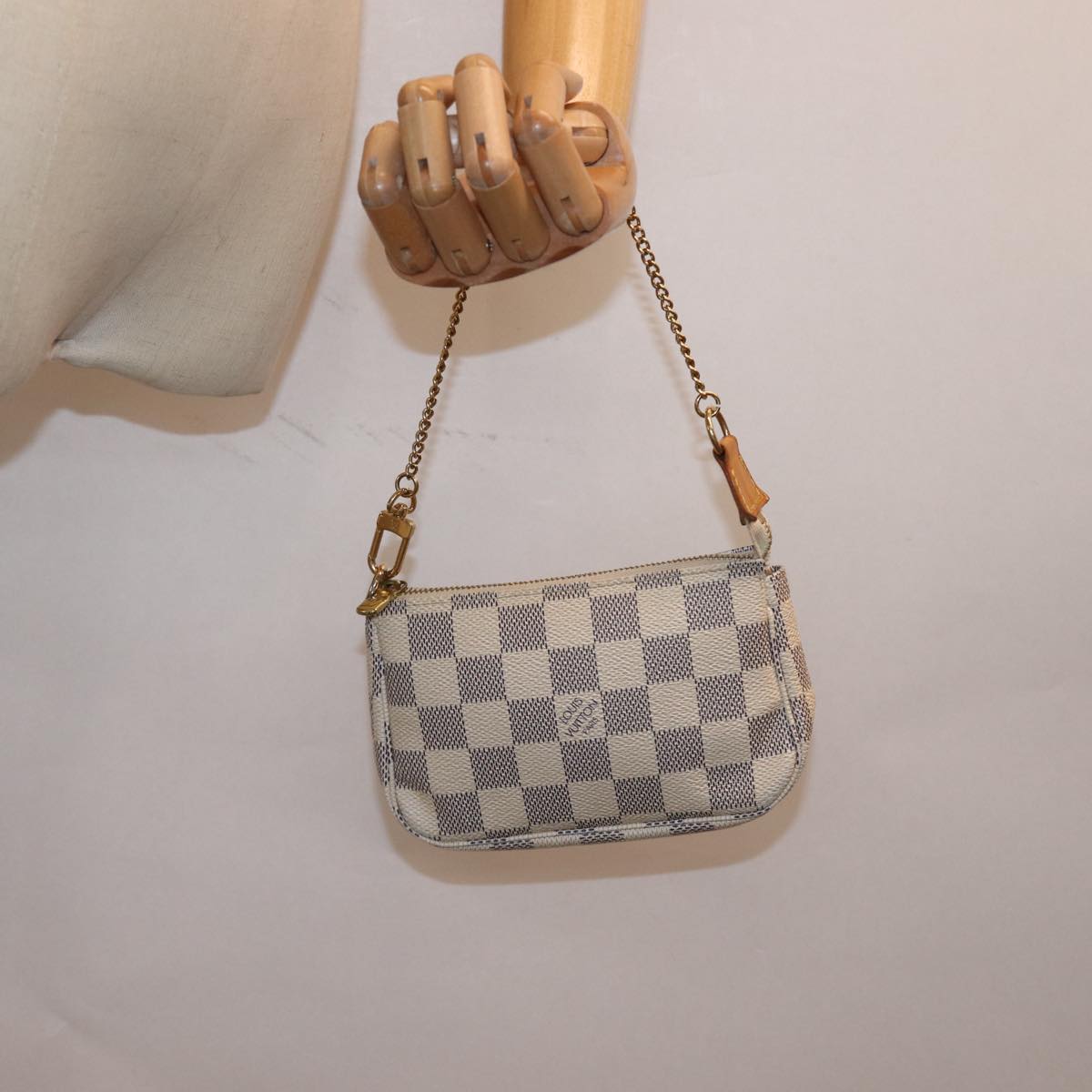 LOUIS VUITTON Damier Azur Mini Pochette Accessoires Pouch N60487 LV 77545