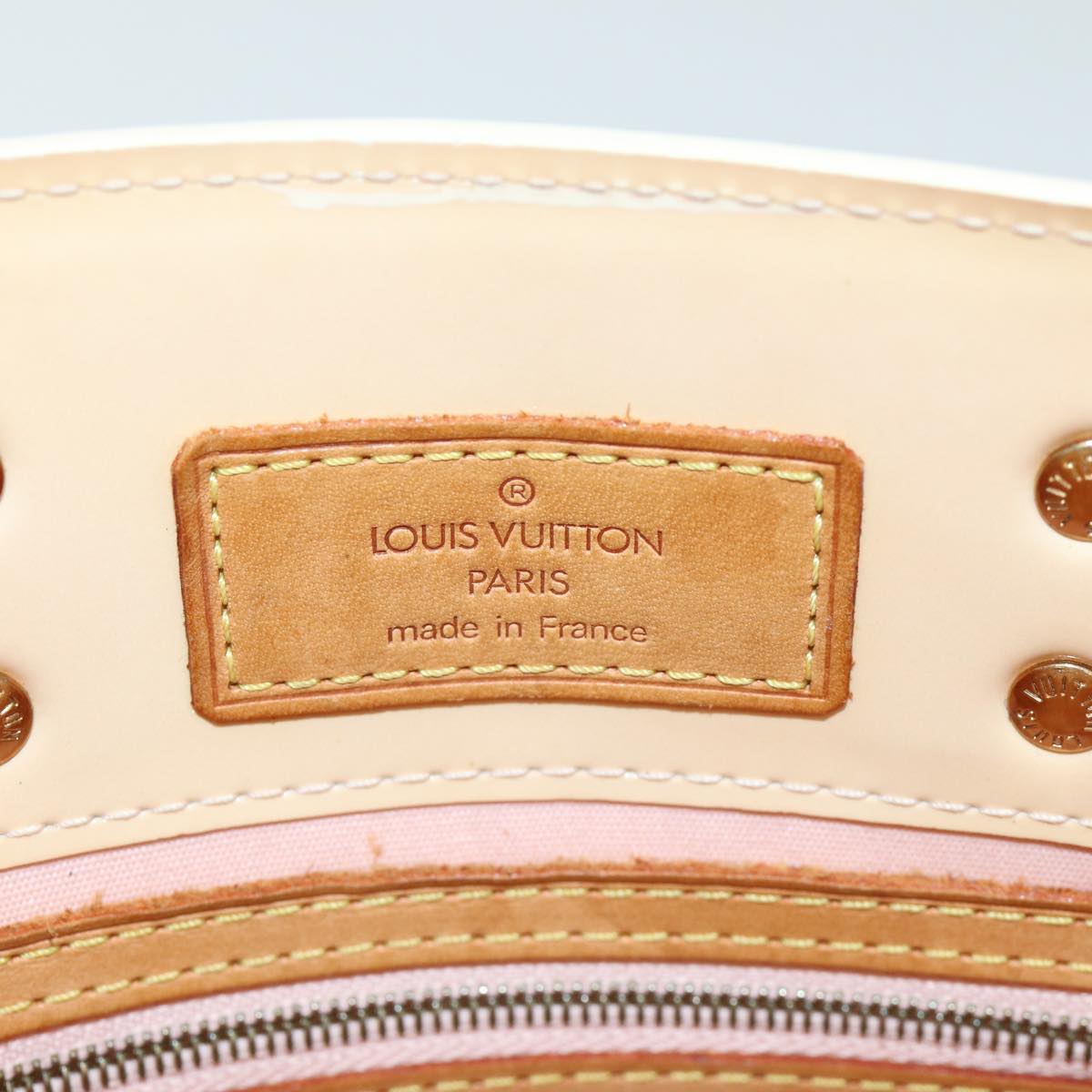 LOUIS VUITTON Monogram Vernis Reade PM Bag Marshmallow Pink M91306 LV 77554