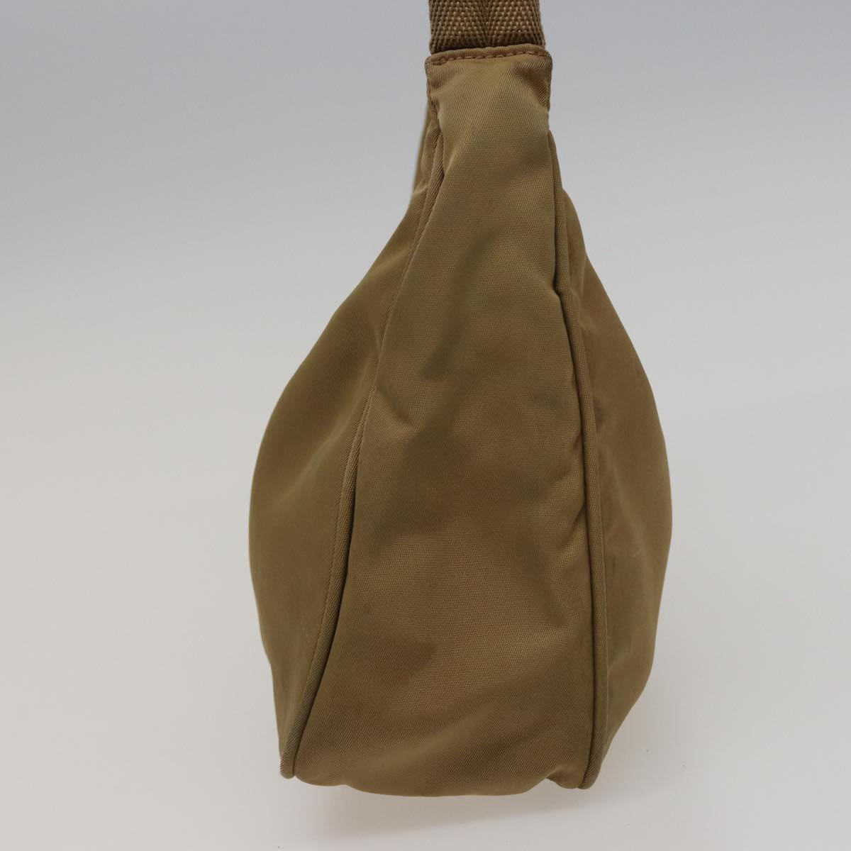 Luxury PradaHand Bag Nylon Beige 77744