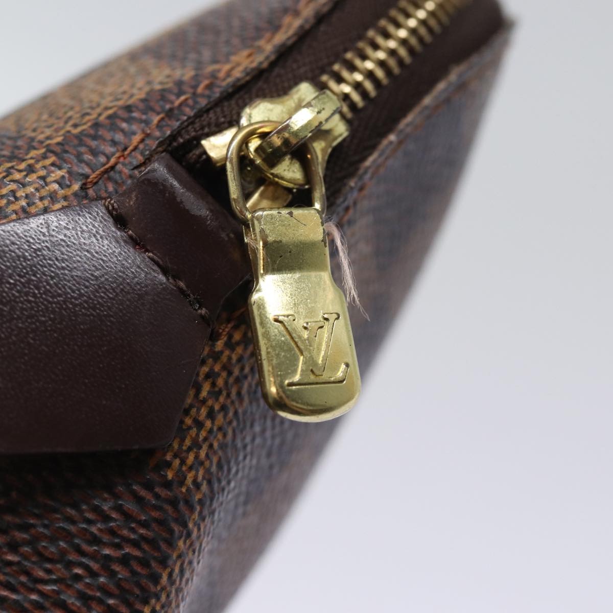LOUIS VUITTON Damier Ebene Pochette Cosmetic PM Pouch N47516 LV 77849