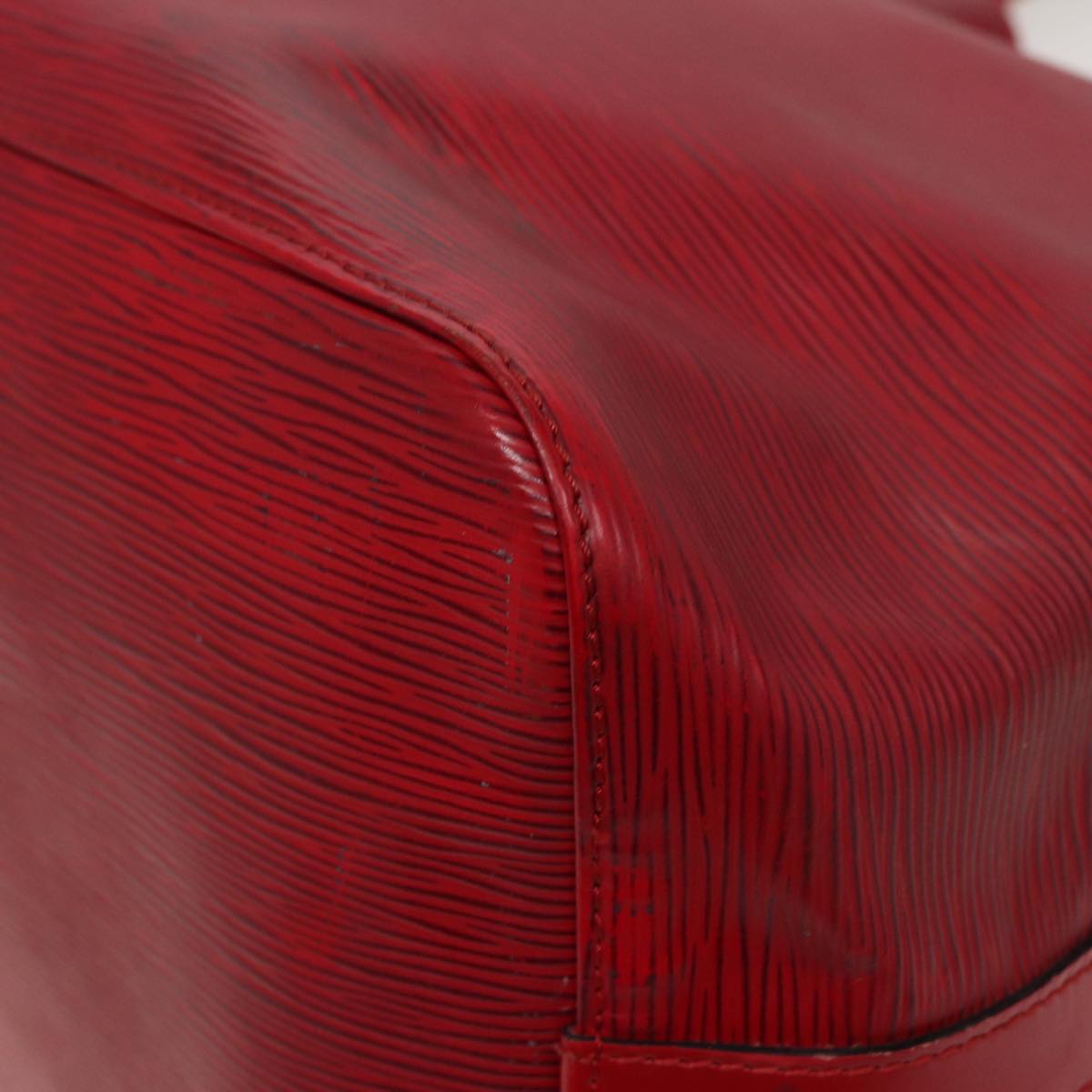 LOUIS VUITTON Epi Petit Noe Shoulder Bag Red M44107 LV 77898