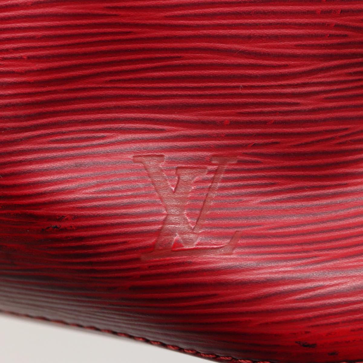 LOUIS VUITTON Epi Petit Noe Shoulder Bag Red M44107 LV 77898