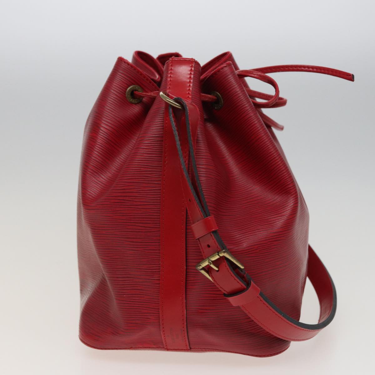 LOUIS VUITTON Epi Petit Noe Shoulder Bag Red M44107 LV 77898