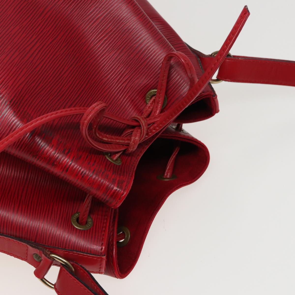 LOUIS VUITTON Epi Petit Noe Shoulder Bag Red M44107 LV 77898