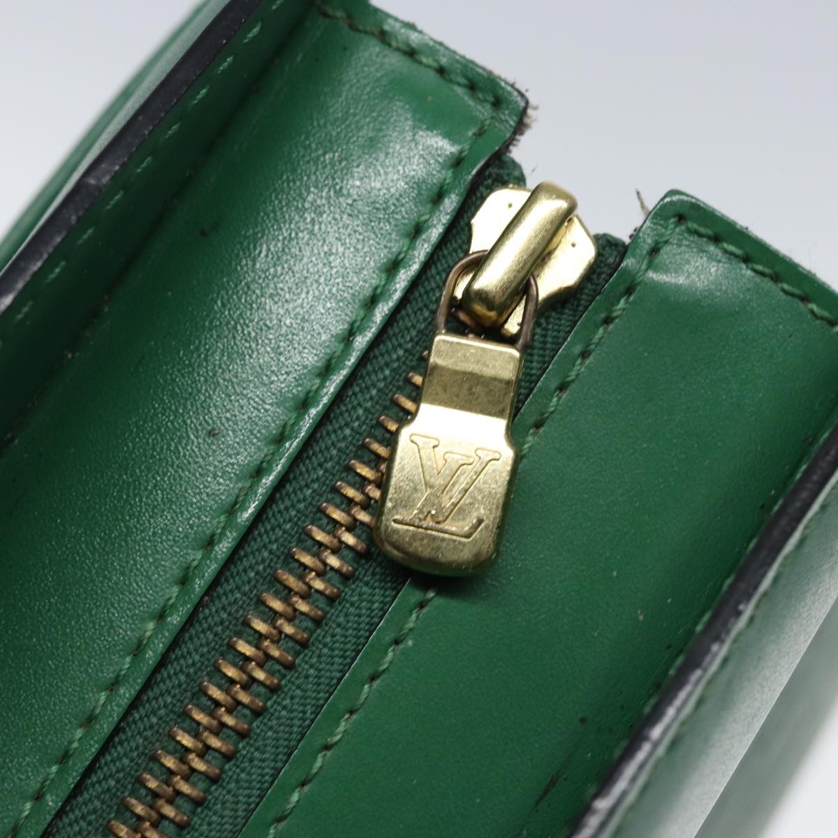 LOUIS VUITTON Epi Riviera Hand Bag Green M48184 LV 77904