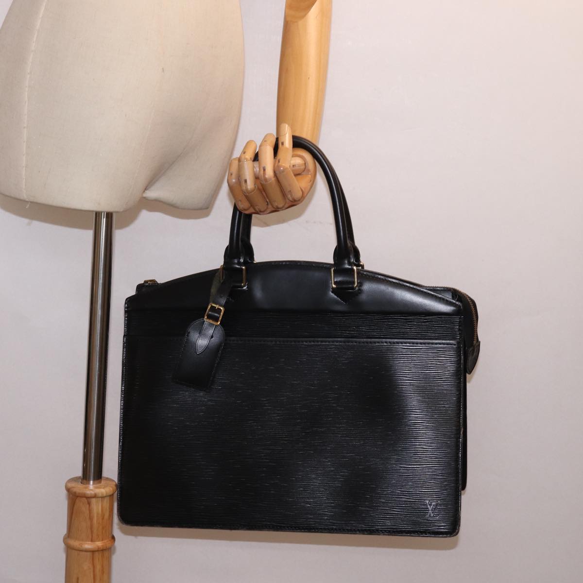 LOUIS VUITTON Epi Riviera Hand Bag Noir Black M48182 LV 77907