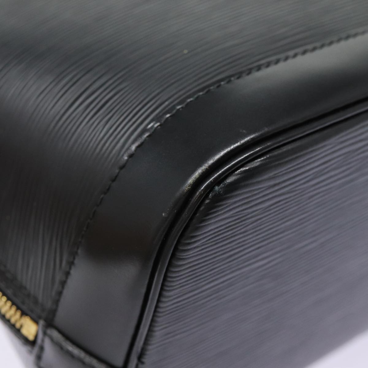 LOUIS VUITTON Epi Alma Hand Bag Black M52142 LV 77908