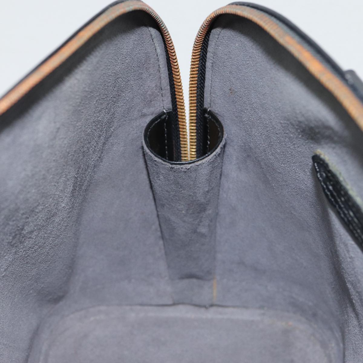 LOUIS VUITTON Epi Alma Hand Bag Black M52142 LV 77908