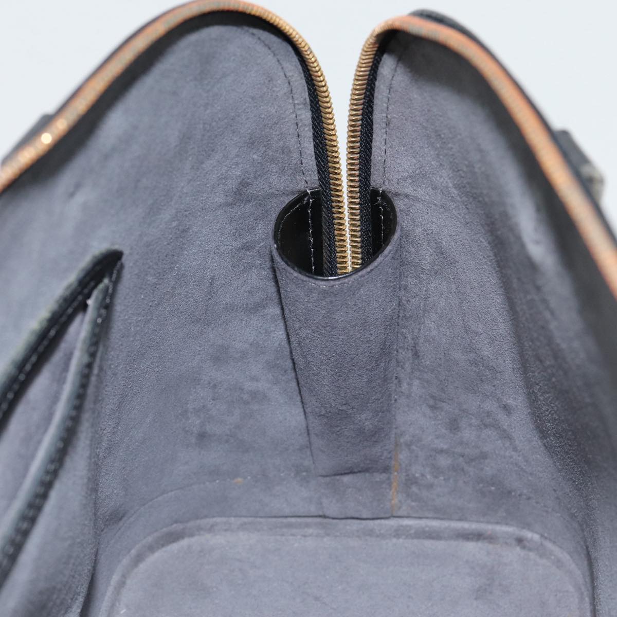 LOUIS VUITTON Epi Alma Hand Bag Black M52142 LV 77908