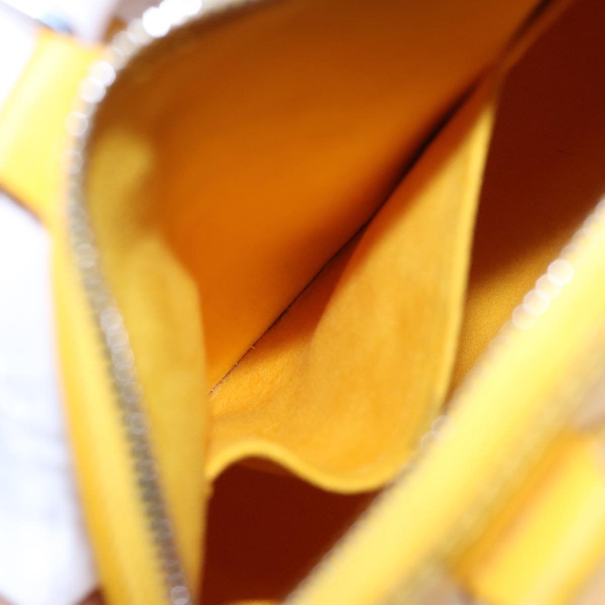 LOUIS VUITTON Epi Alma PM Hand Bag Yellow Citron M40619 LV 77910