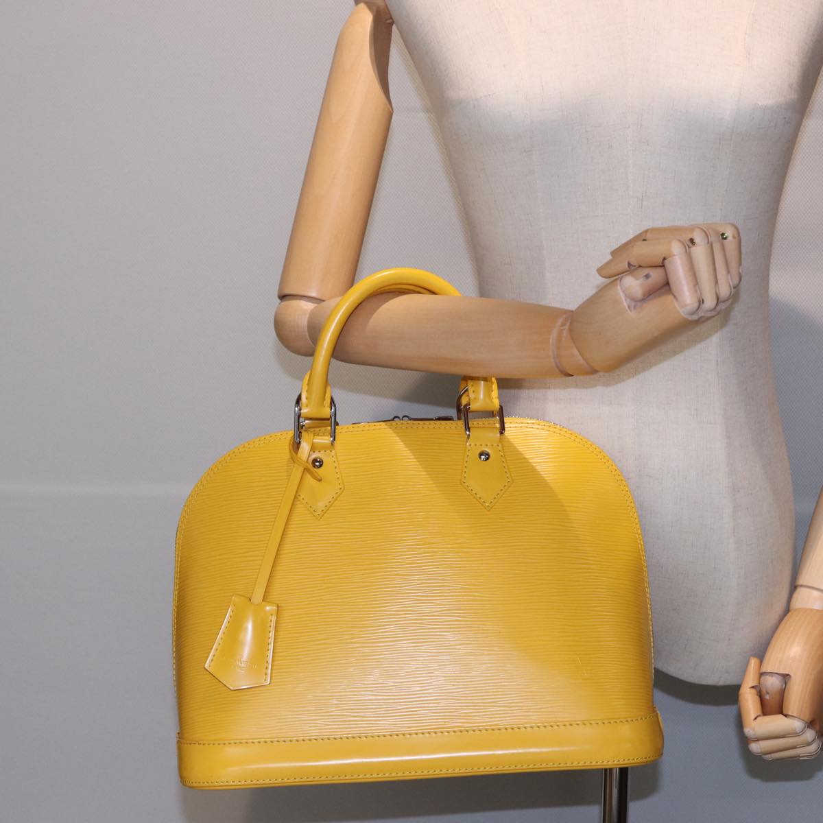LOUIS VUITTON Epi Alma PM Hand Bag Yellow Citron M40619 LV 77910
