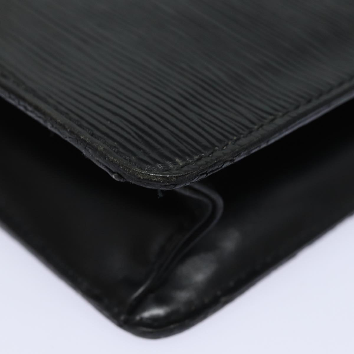 LOUIS VUITTON Epi Pochette Homme Clutch Bag Black Noir M52522 LV 77981