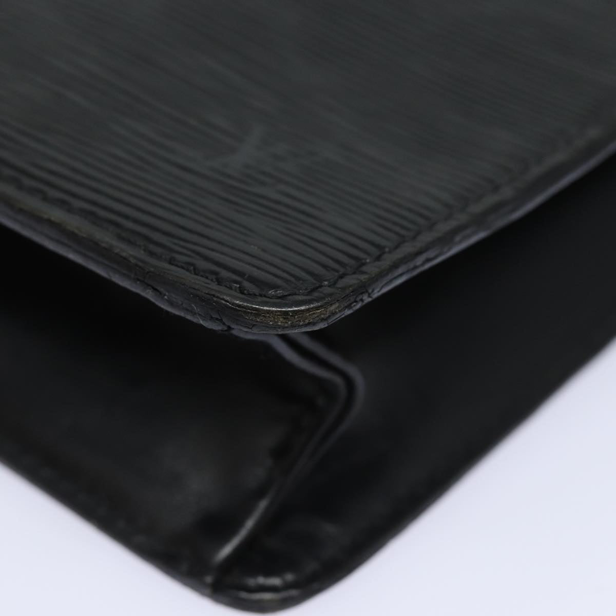 LOUIS VUITTON Epi Pochette Homme Clutch Bag Black Noir M52522 LV 77981
