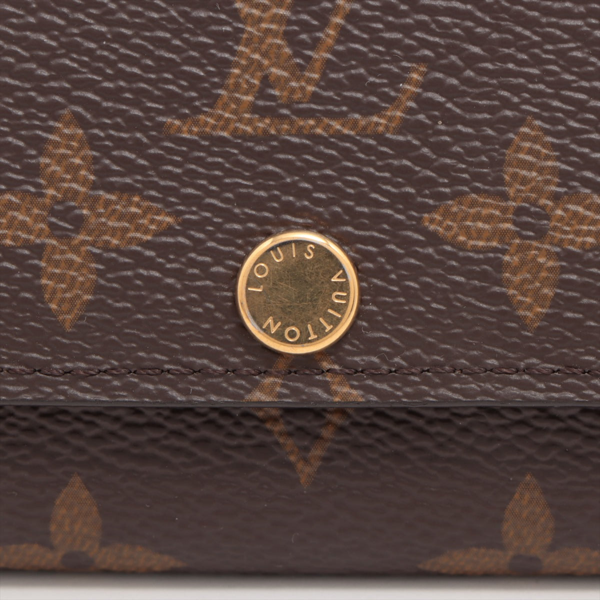 Louis Vuitton Monogram Multicell 6 M62630 Brown Keycase  Reaction