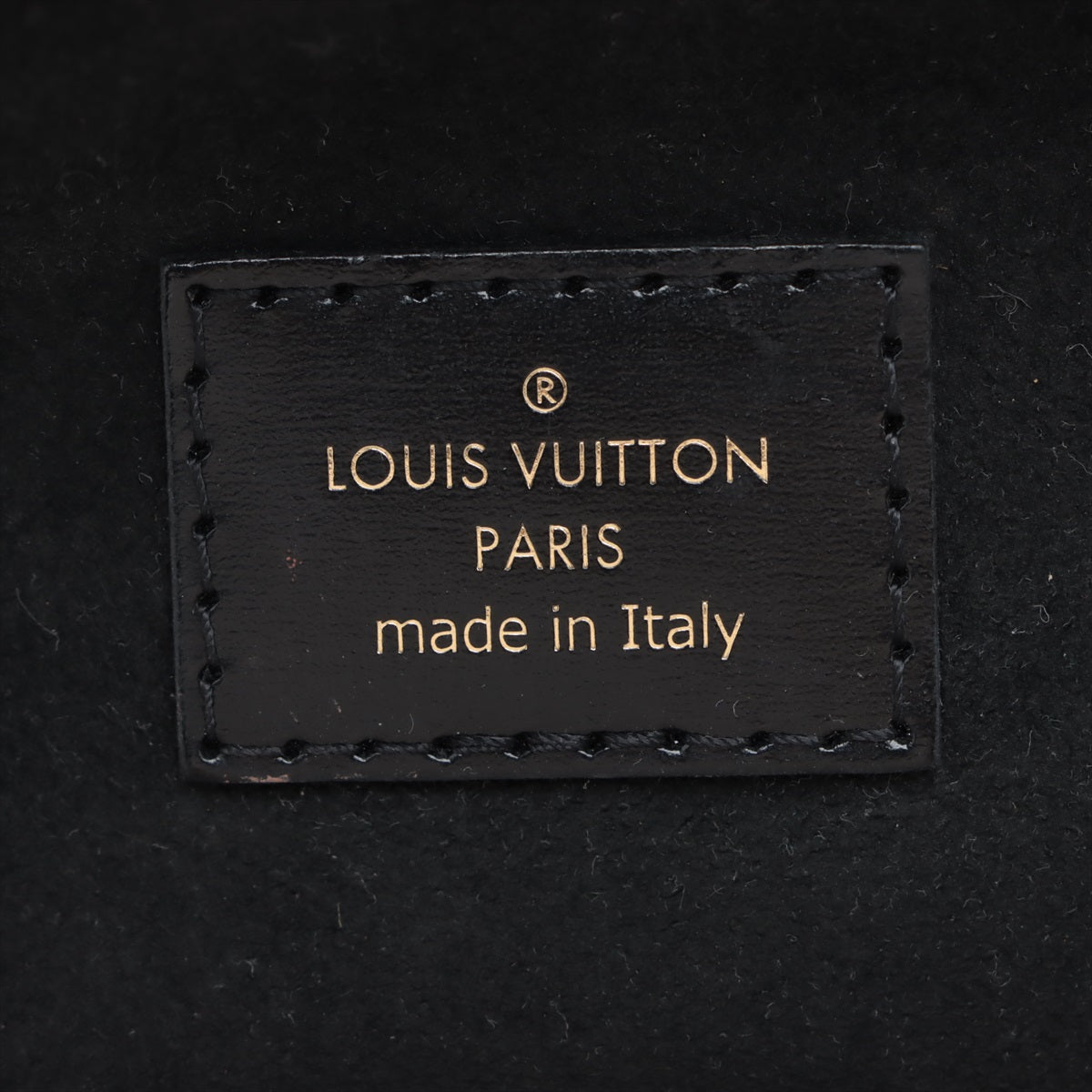 Louis Vuitton Monogram Reversee Vanity NV M45165