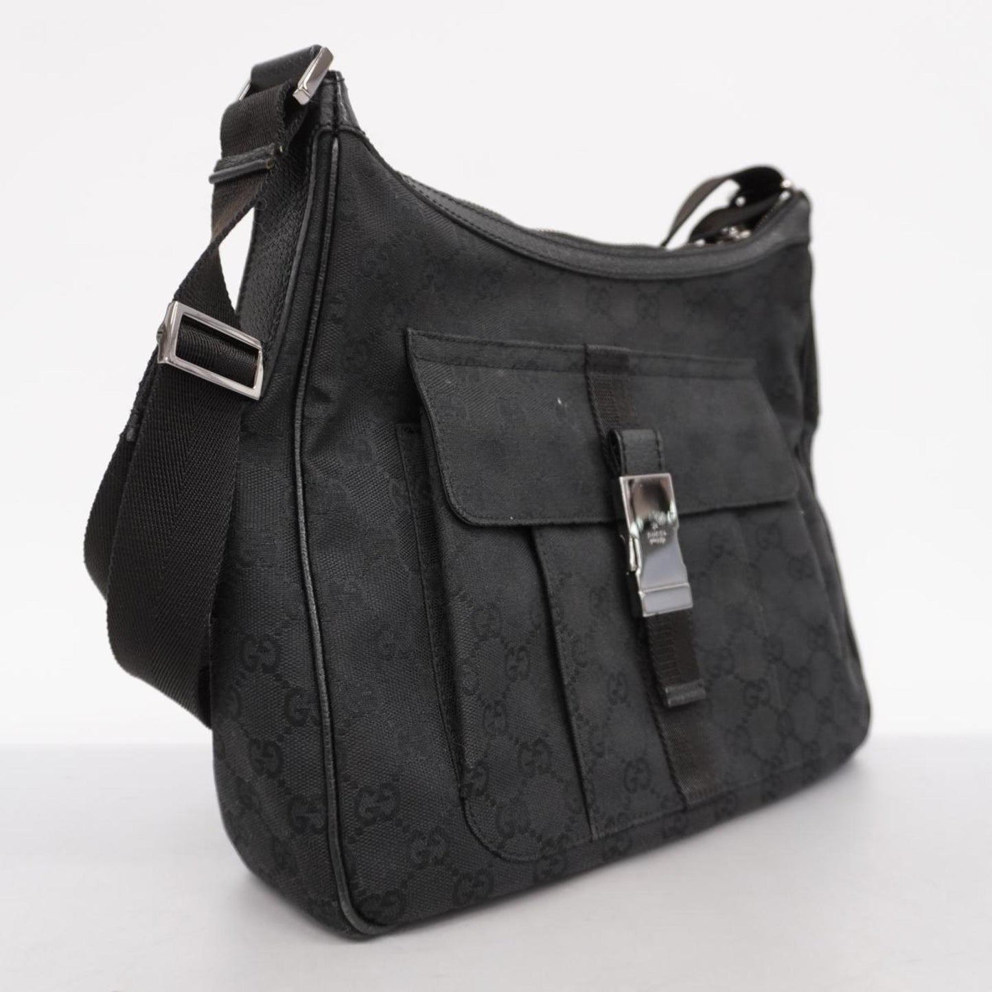 Luxury Gucci Trending 2025 Gg Canvas  Canvas Shoulder Bag ()
