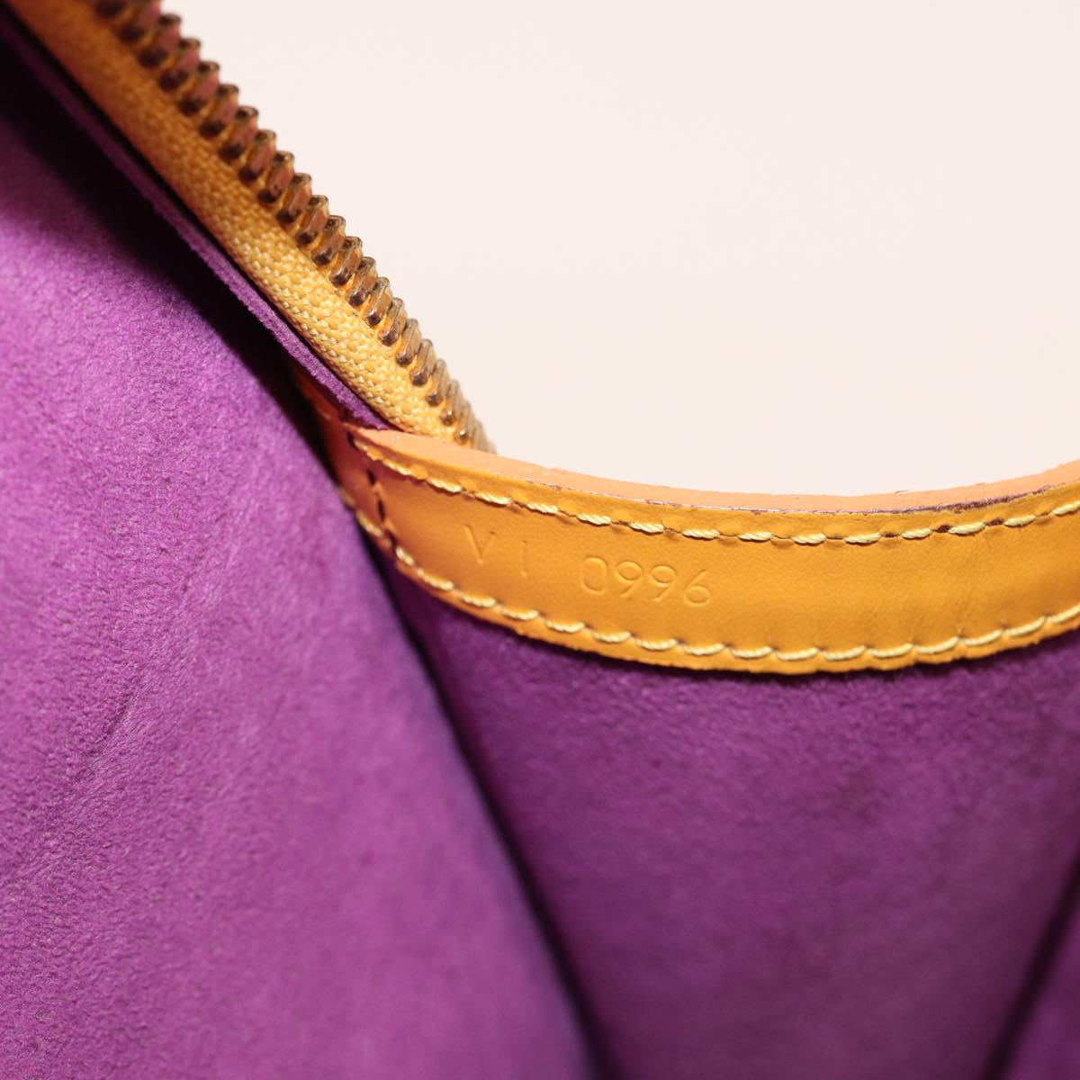 LOUIS VUITTON Epi Lussac Shoulder Bag Yellow M52289 LV 78050