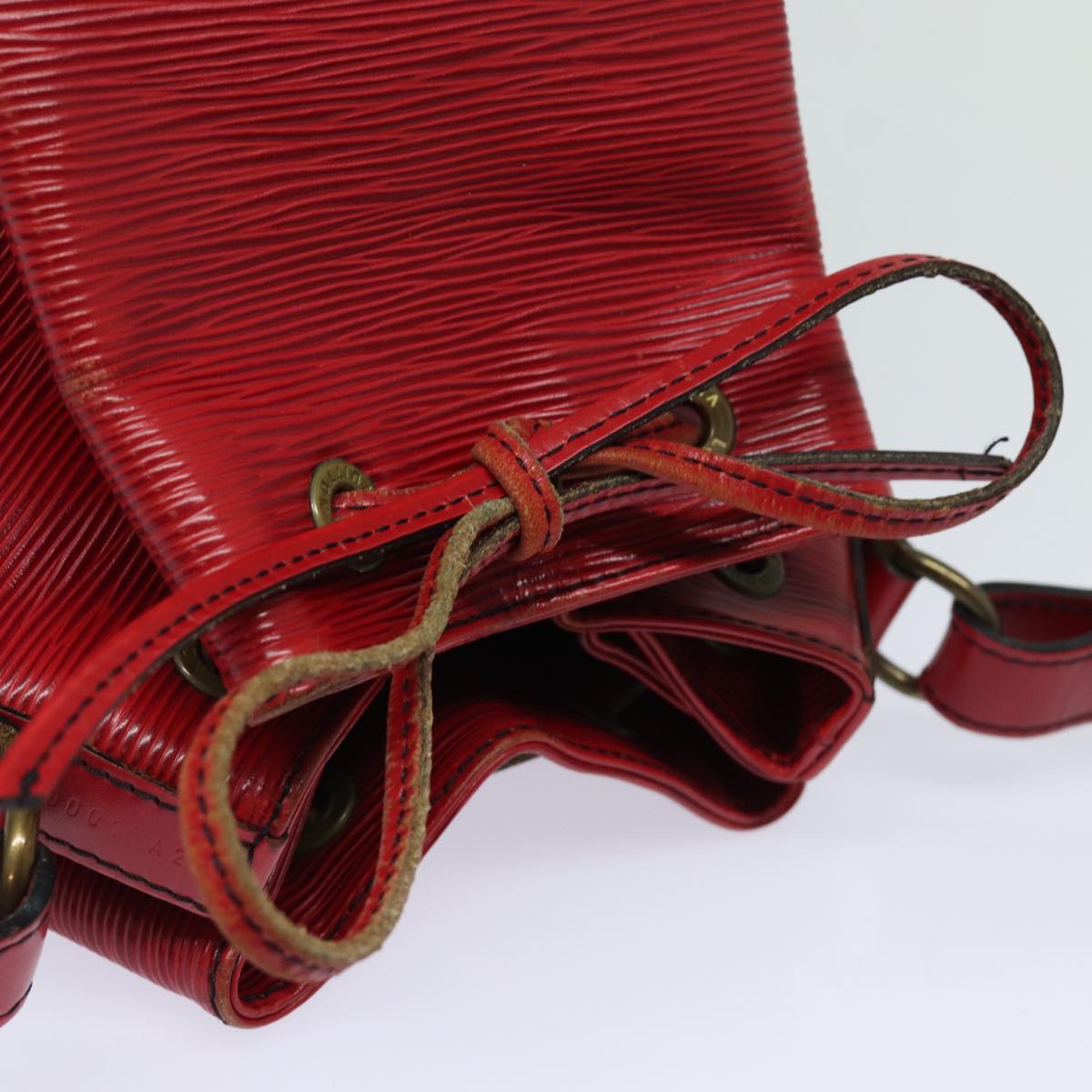 LOUIS VUITTON Epi Petit Noe Shoulder Bag Red M44107 LV 78053