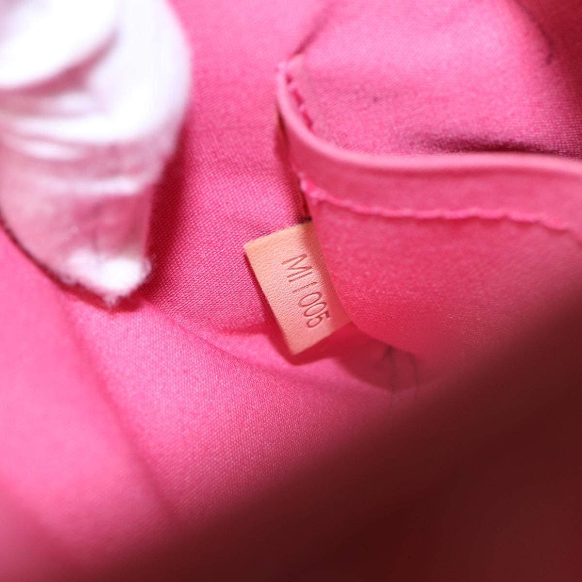 LOUIS VUITTON Monogram Vernis Minna Street Bag Pink Fran Boise M9146F 78353