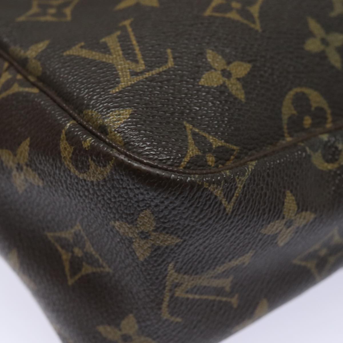 LOUIS VUITTON Monogram Trousse Toilette 28 Clutch Bag M47522 LV 78383
