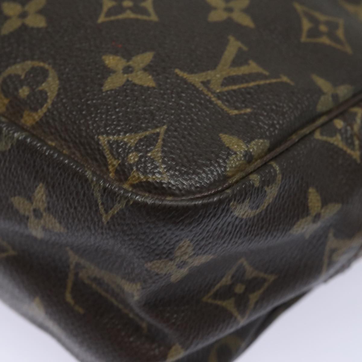 LOUIS VUITTON Monogram Trousse Toilette 28 Clutch Bag M47522 LV 78383