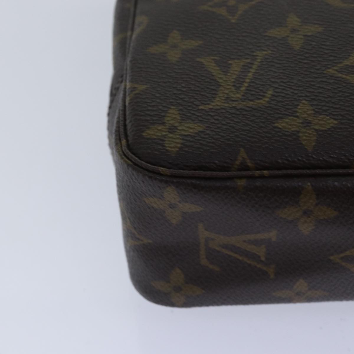 LOUIS VUITTON Monogram Trousse Toilette 23 Clutch Bag M47524 LV 78495
